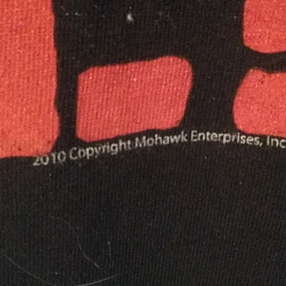 Mens t shirt - Picture 2 of 3